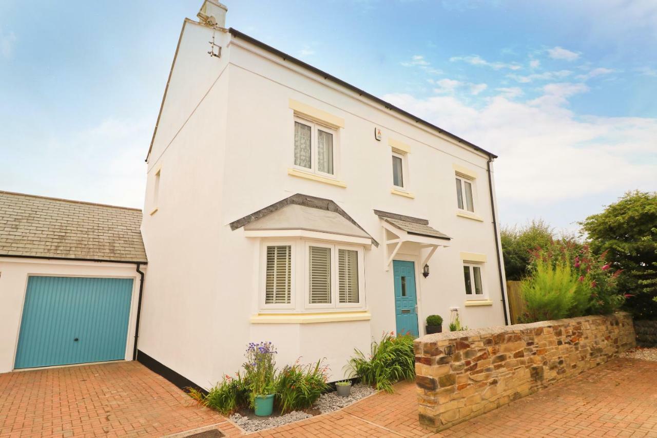 Modern Holiday Home Central St Merryn 외부 사진