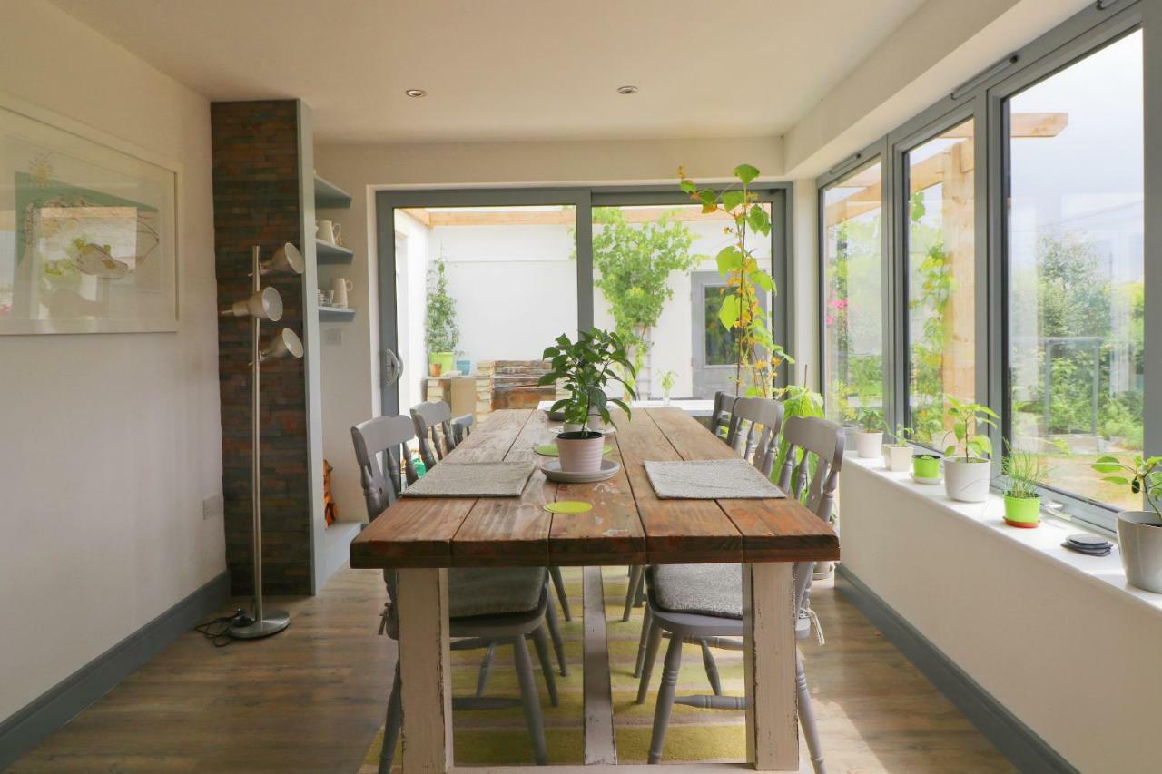 Modern Holiday Home Central St Merryn 외부 사진